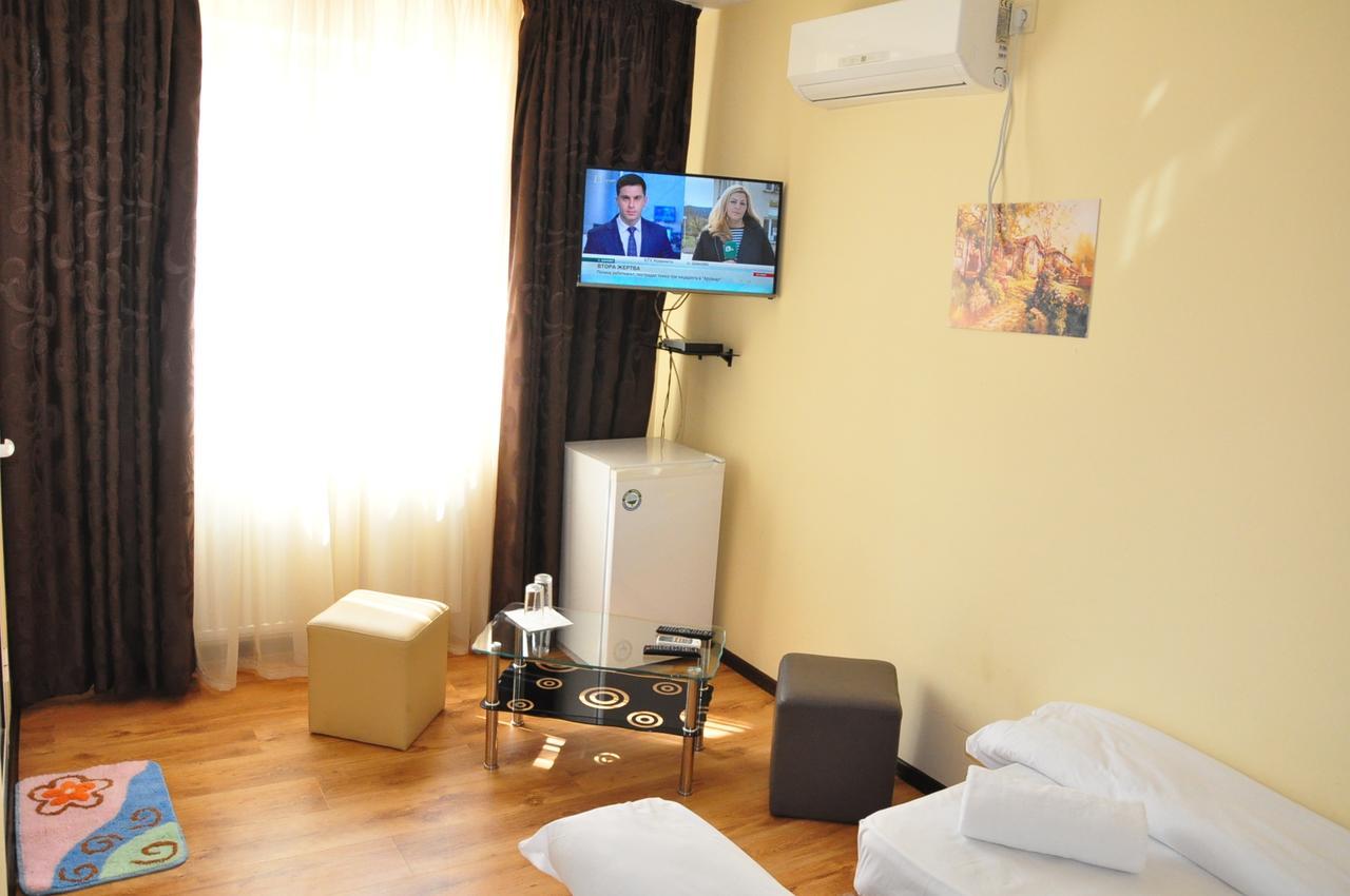 Guest Rooms Simona Opanets エクステリア 写真