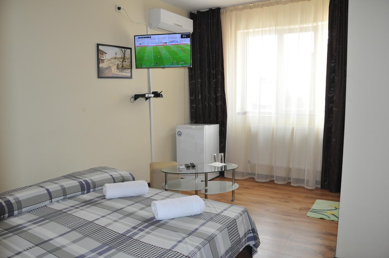 Guest Rooms Simona Opanets エクステリア 写真