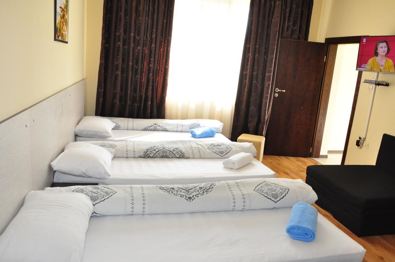 Guest Rooms Simona Opanets エクステリア 写真