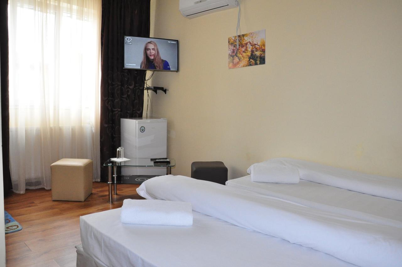 Guest Rooms Simona Opanets エクステリア 写真