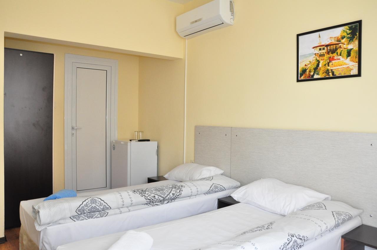 Guest Rooms Simona Opanets エクステリア 写真