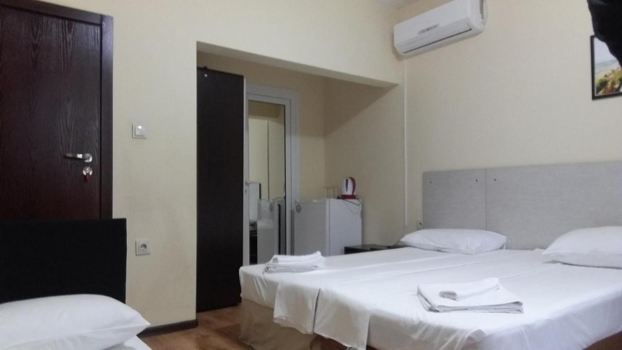 Guest Rooms Simona Opanets エクステリア 写真